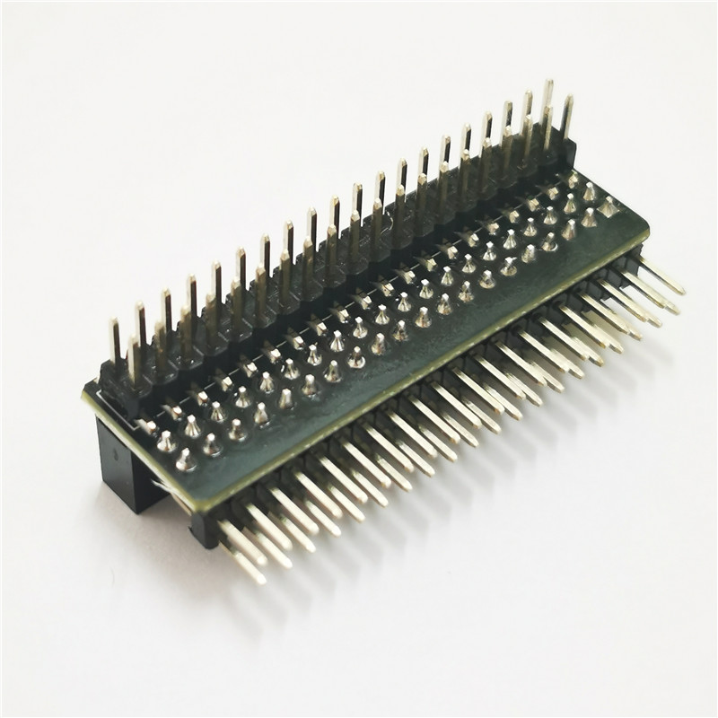 Conector GPIO en Ángulo Recto  - Turing Pi 2 reseña y precio
